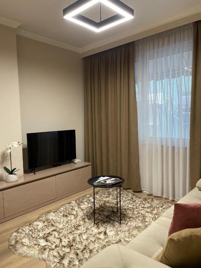 City Rest Bllok Tirana Exterior photo