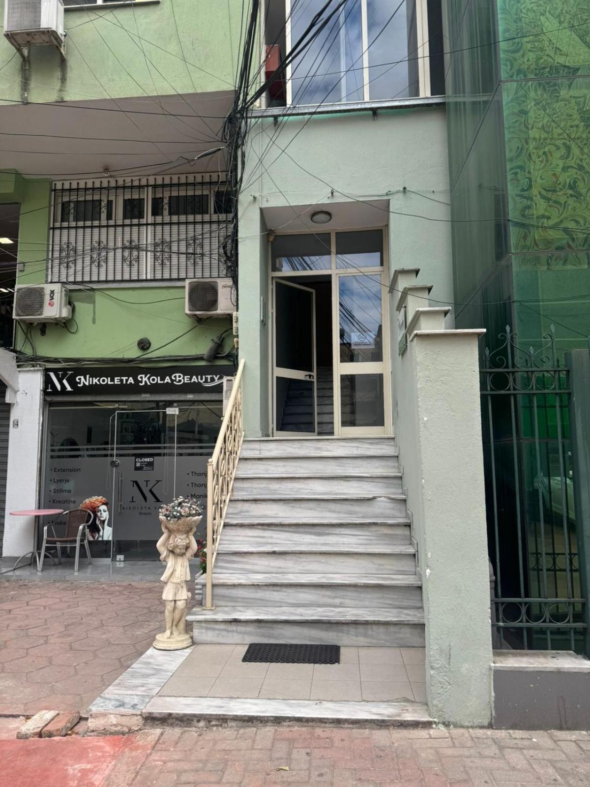 City Rest Bllok Tirana Exterior photo